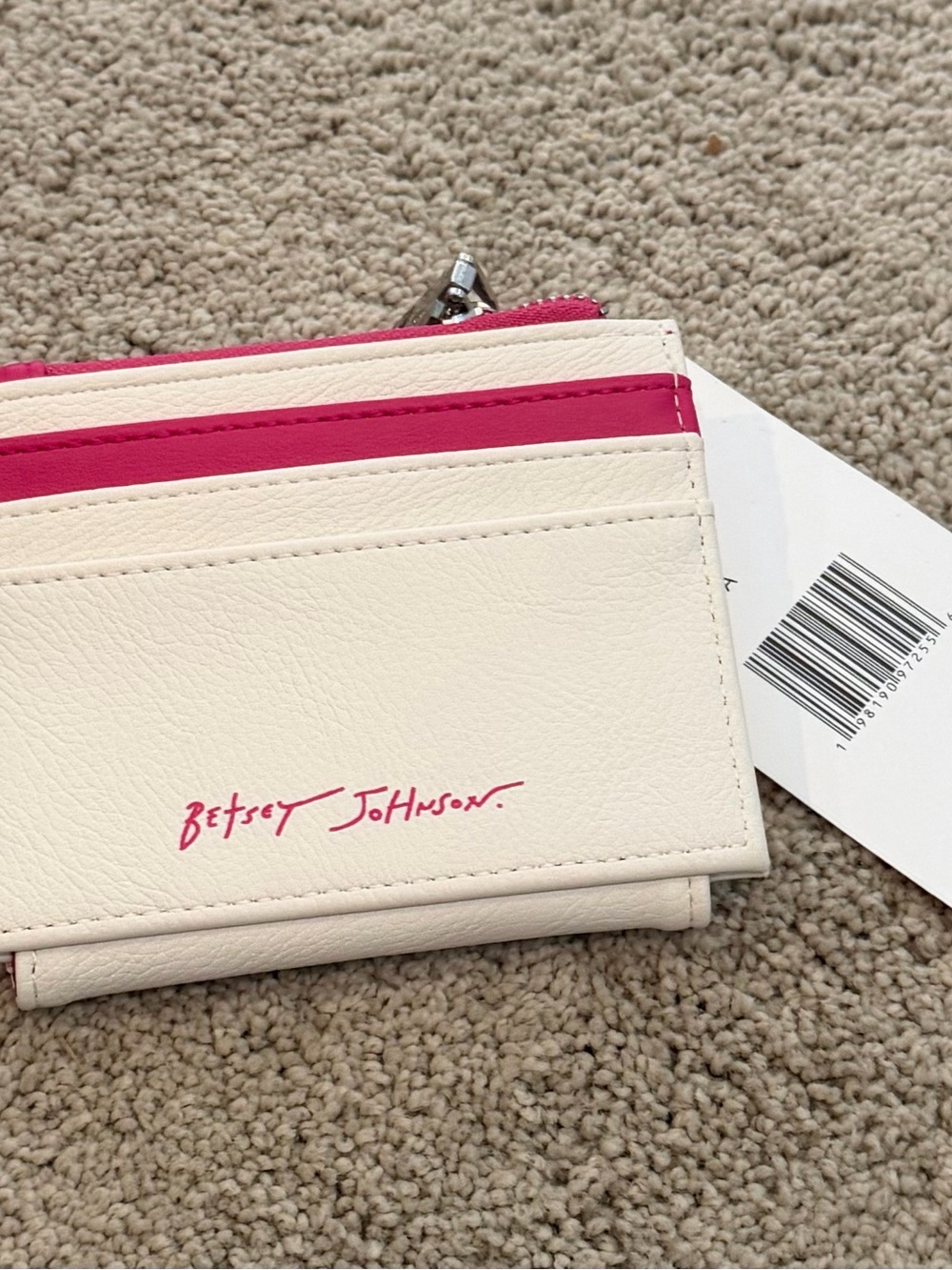 NWT Betsey Johnson Baseball Wallet - Picture 3 of 3